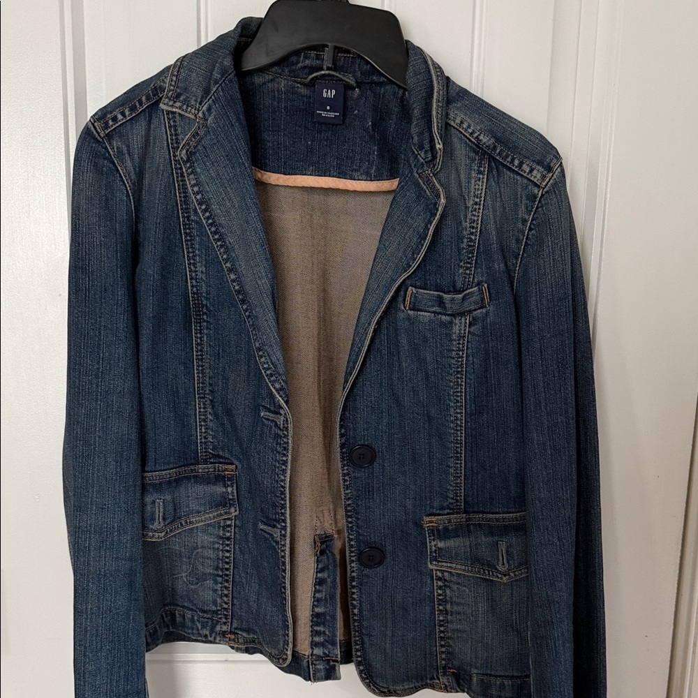 GAP Women's Dark Wash Denim Jacket